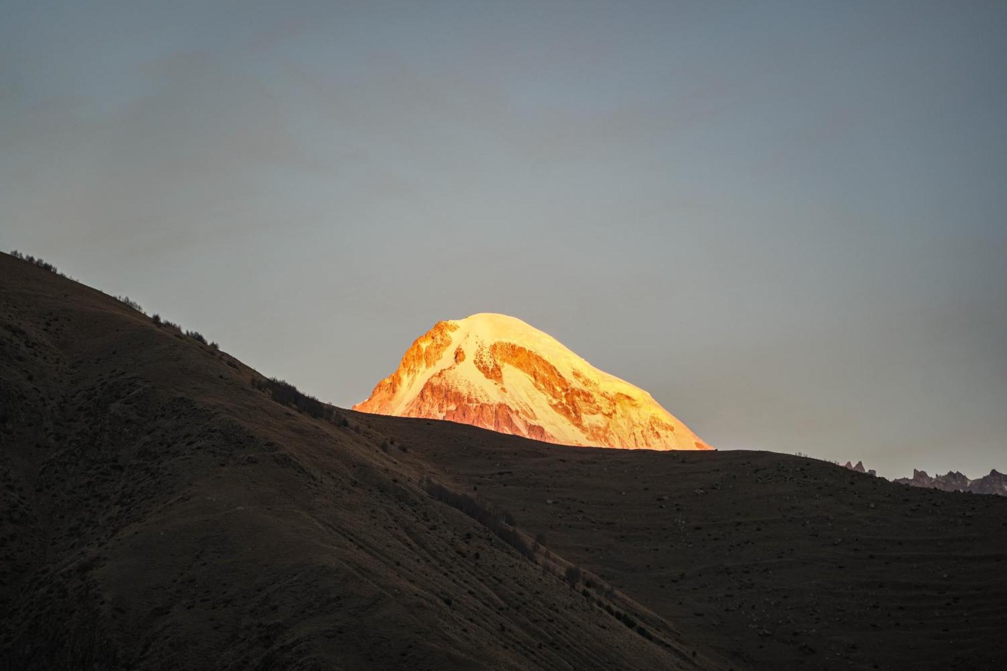 Savalley Kazbegi Bagian luar foto